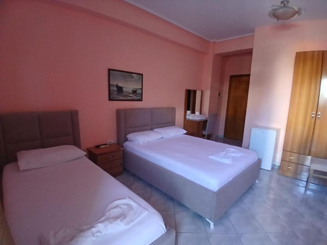 Hotel Rossi Vlore Ngoại thất bức ảnh